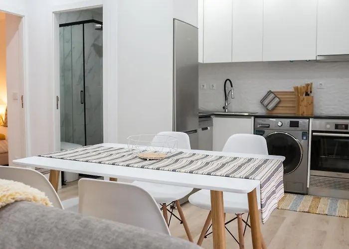 Апартаменты Casinha Avo Toteta Назаре